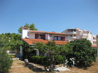 Ferienhaus mit Garten in Vodice, Kroatien, Adria